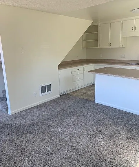 1020 Ella St #E — Photo 2