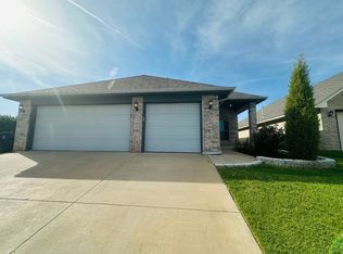 9000 NW 142nd St, Yukon, OK 73099