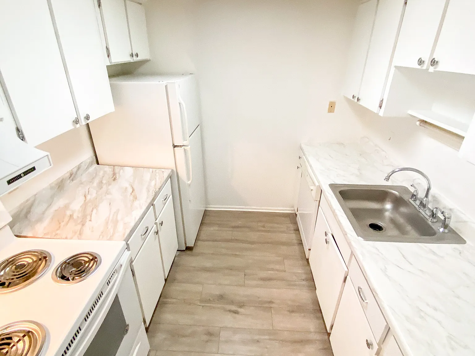 1 bed, 790 sqft, $1,250 — Photo 2