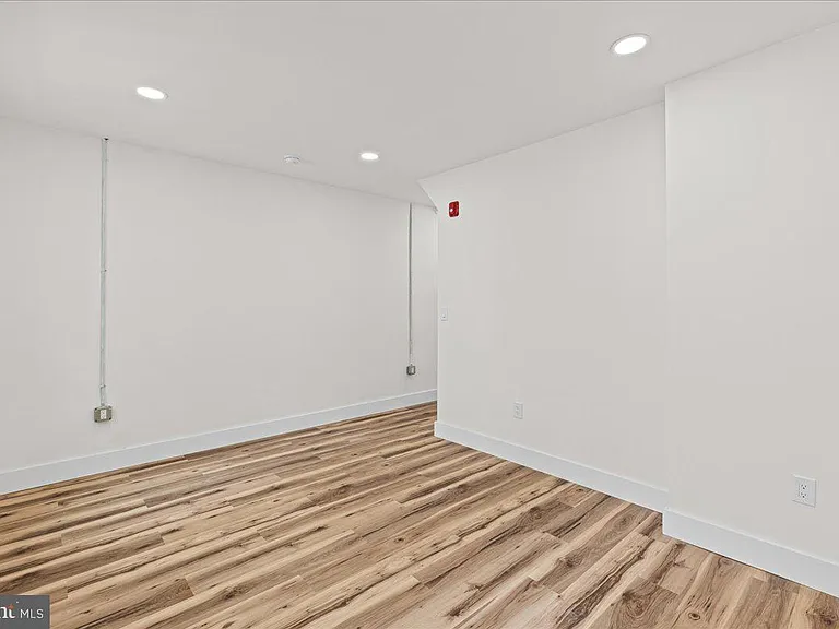 1222 Chancellor St #2 — Photo 10