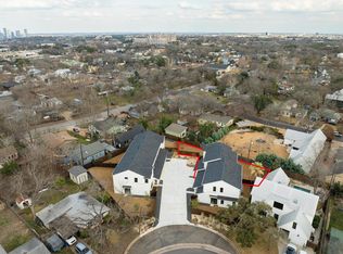 1500 Sylvan Glade Rd UNIT 2B, Austin, TX 78745