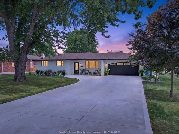 1579 Front Rd S, Amherstburg, ON N9V 2M7