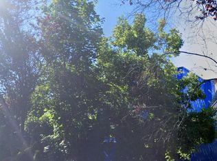 4538 W 12th Ave, Vancouver, BC V6R 2R5