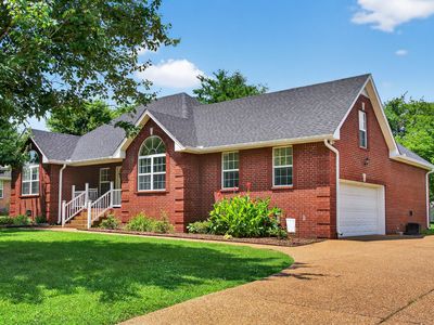 102 Grassmere Ct, Portland, TN, 37148