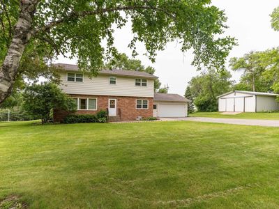 524 Woodland Dr, Fergus Falls, MN, 56537