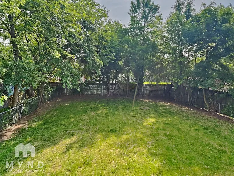 830 Upwoods Dr — Photo 17