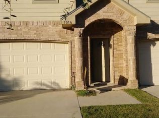 1014 Yellow Hammer St, Rio Grande City, TX 78582
