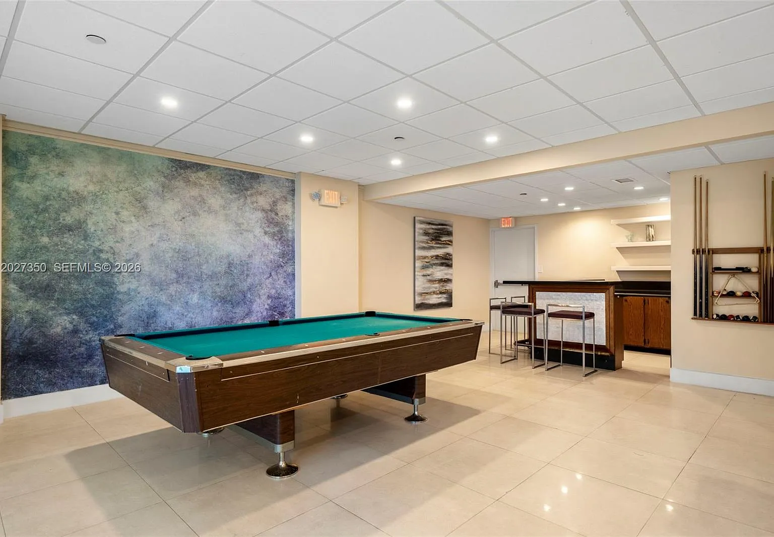 Bay Park Towers Condo — Photo 4