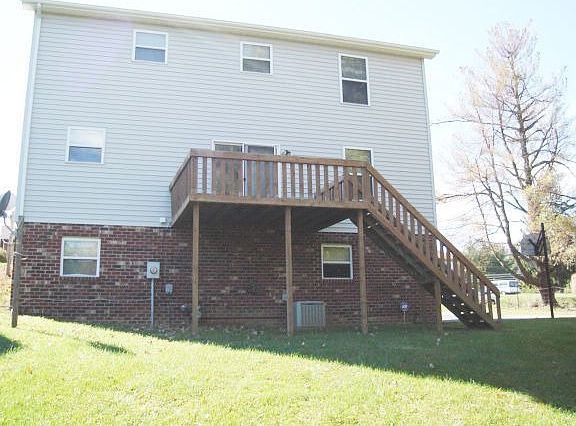 2nd image of 200 Auburn Dr