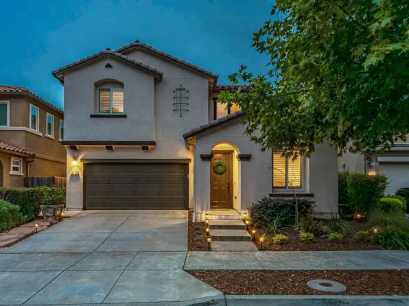 1710 Kenwood Pl, Rohnert Park, CA 94928