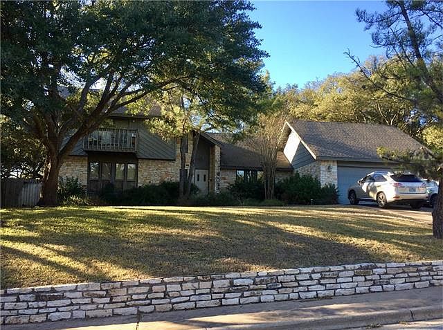 1st image of 1806 Big Canyon Dr