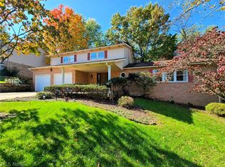 121 Beckett Ct, Saint Clairsville, OH 43950