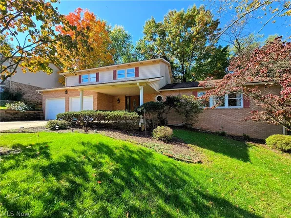 121 Beckett Ct, Saint Clairsville, OH 43950