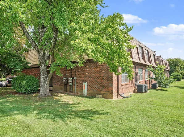 441 Harding Pl APT E1, Nashville, TN 37211