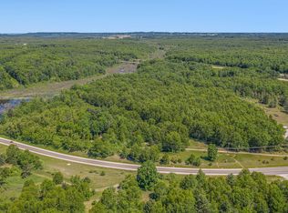 4516 W Monroe Rd, Pentwater, MI 49449