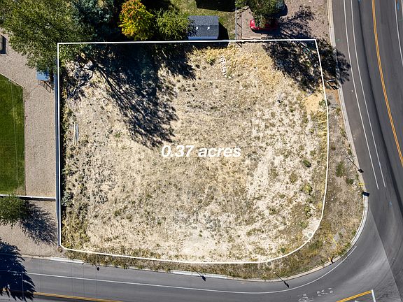 2nd image of 123 W 1050th Ln N