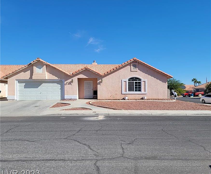 2nd image of 5500 Gulf Springs Ct