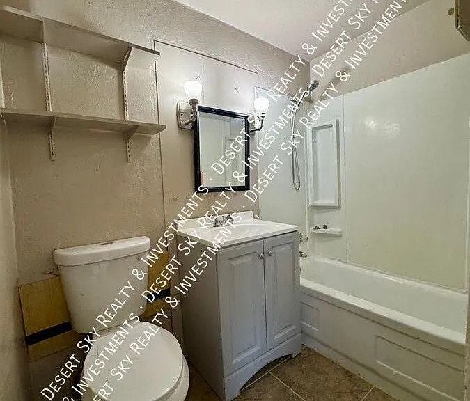 1215 Alamo St — Photo 14