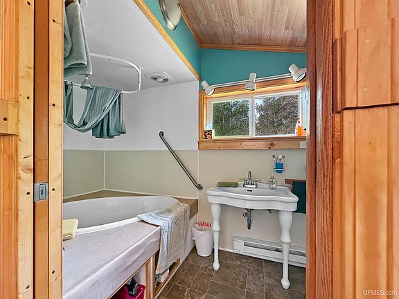4th image of 13238 Plantation D Ln
