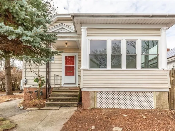 40 Biltmore Ave, Providence, RI 02908