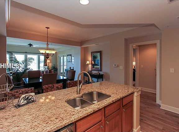 2nd image of 9 Shelter Cove Ln APT 209