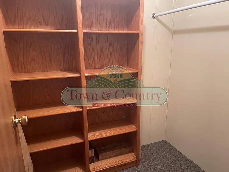 118 Hyndman Rd — Photo 11