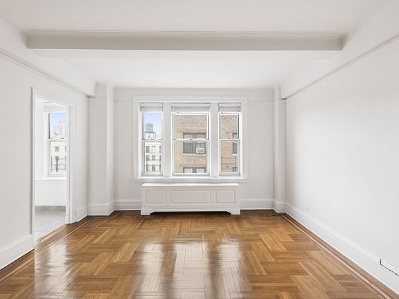 3rd image of 25 W 81st St #9C