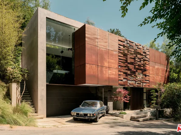 8050 Willow Glen Rd, Los Angeles, CA 90046