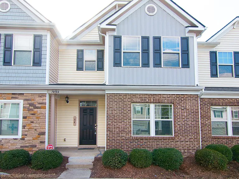 705 Keystone Park Dr #84 — Photo 1