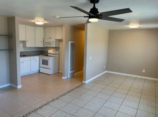 988 Mission Dr #3, Costa Mesa, CA 92626
