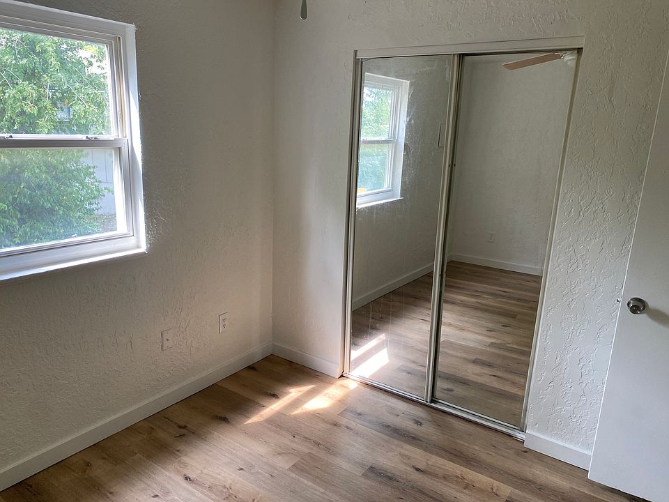 1420 SW Jefferson St Lees Summit MO Zillow