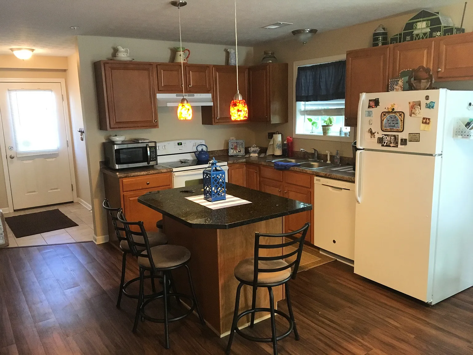 Parkview Apartments & Townhomes — Photo 4