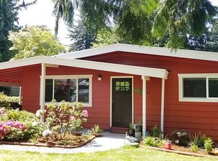 15809 8th Ave SW, Seattle, WA 98166