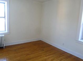 3915 62nd St APT 24, Woodside, NY 11377