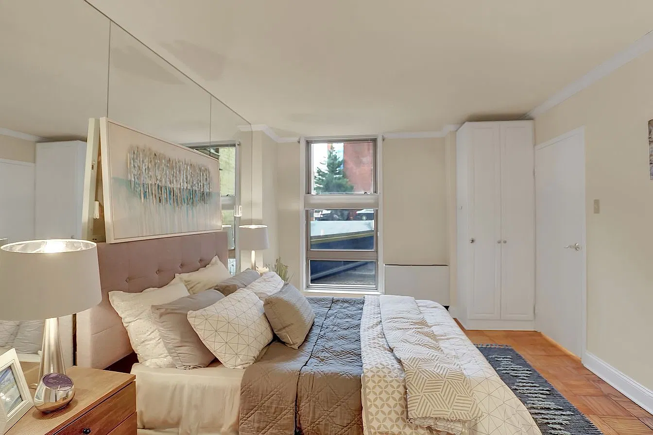 1 bed, 630 sqft, $2,300 — Photo 3