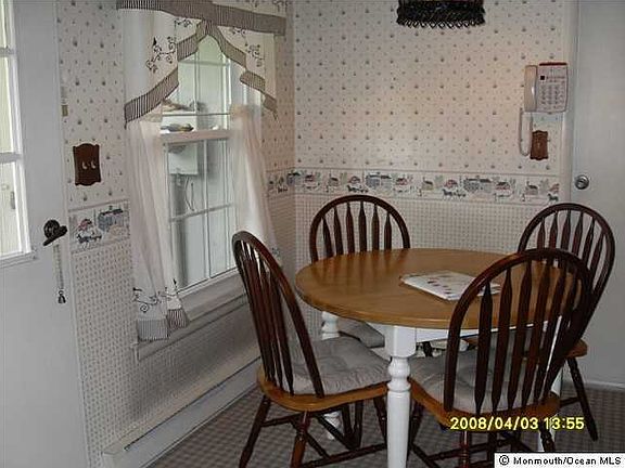 5th image of 624 Lake Point Drive #C