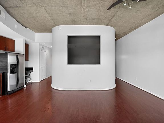 2nd image of 361 17th St #1820