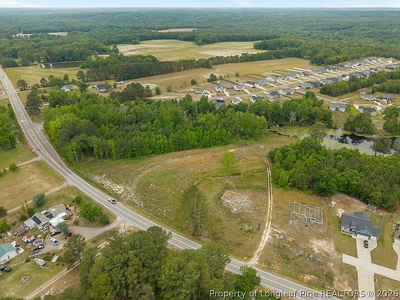 3rd image of 12872 State Highway 27 W