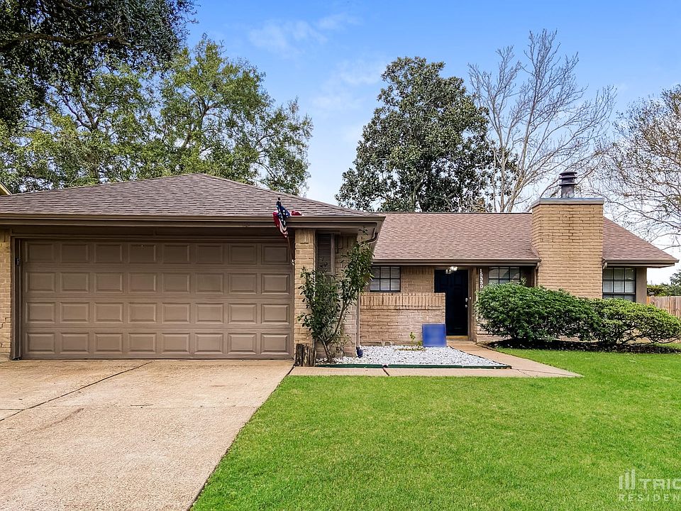 1st image of 15330 Lindita Dr