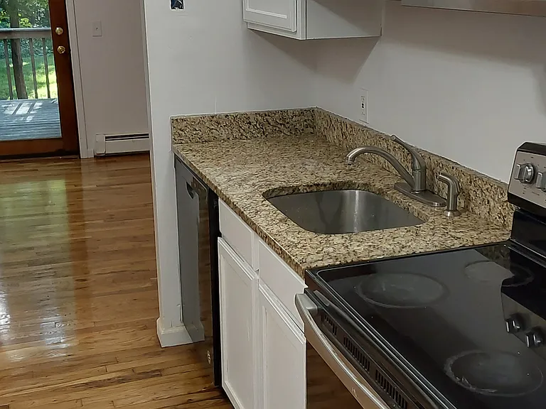 39 Country Pond Ln — Photo 7