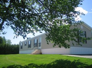 37 Robin Hood Cir, Bucksport, ME 04416