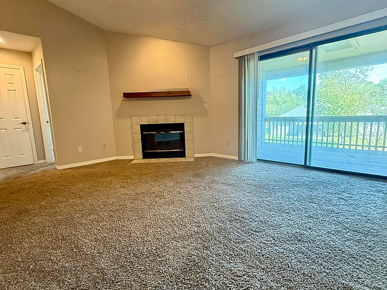 218 Cranes Lake Dr — Photo 8
