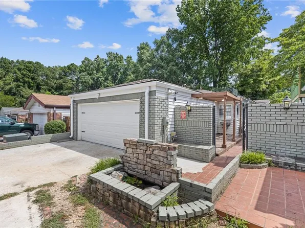 935 Bobcat Ct SE, Marietta, GA 30067