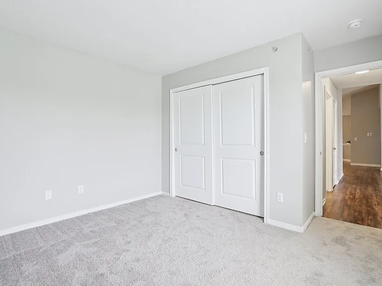 City View Farm Apartments — Photo 25