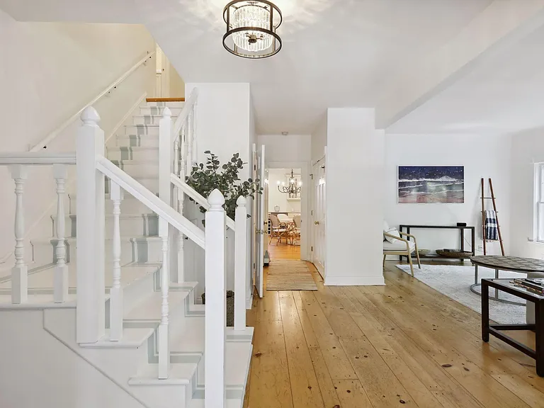 4235 Northern Rd — Photo 11