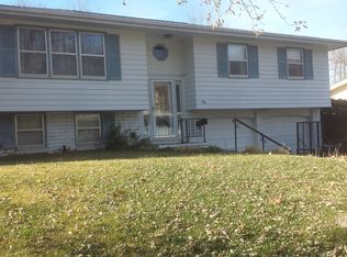 604 N 3rd St, Bellevue, NE 68005
