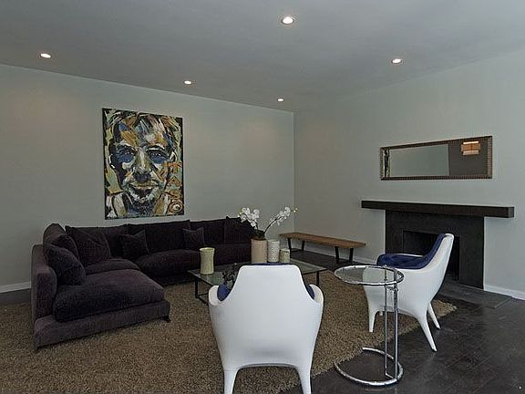 4th image of 3951 Sapphire Dr