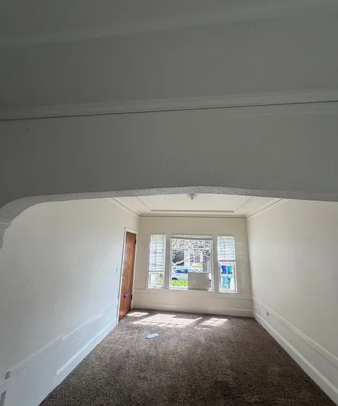 2337 Waverly St — Photo 10