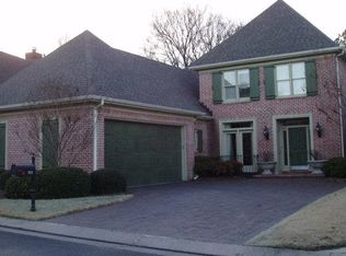 1021 Humphrey Oaks Cir, Memphis, TN 38120