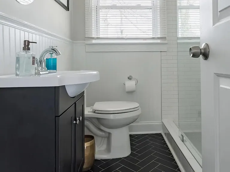 3044 Belvedere Ln — Photo 51